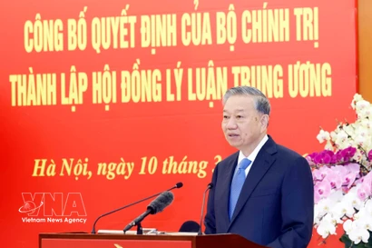 El secretario general del PCV, To Lam, interviene en la cita (Foto: VNA)