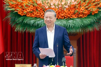 El secretario general del PCV, To Lam, interviene en la cita (Foto: VNA)