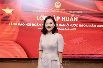 Tran Ha My, directora de la VINEU en Francia y presidenta de la VYBE (Foto: VNA)