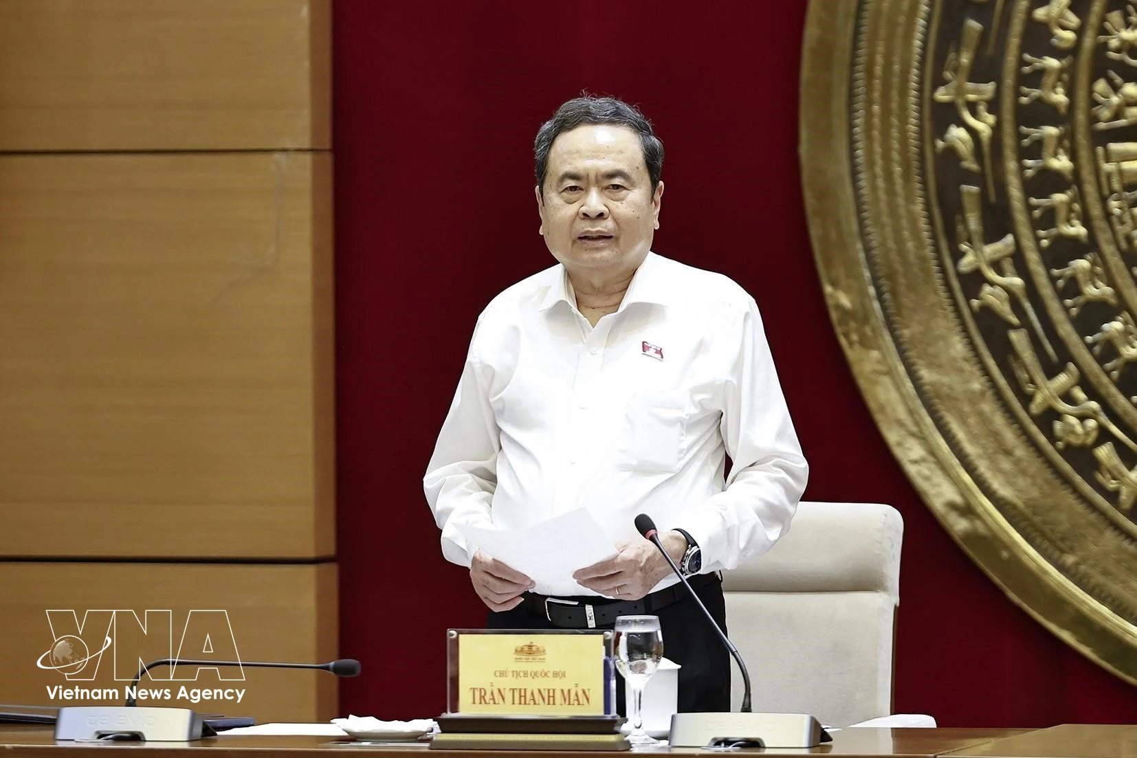 El presidente de la Asamblea Nacional de Vietnam, Tran Thanh Man, habla en la cita (Fuente: VNA)