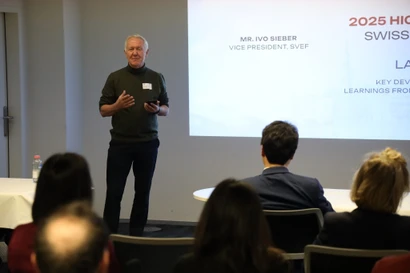 Ivo Sieber, miembro del Foro Económico Suizo-Vietnamita (SVEF) y exembajador de Suiza en Hanoi (Fuente: VNA)