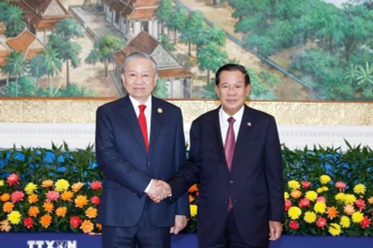 El secretario general To Lam se reunió hoy con Samdech Techo Hun Sen en Phnom Penh (Fuente: VNA)