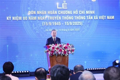 El secretario general del Partido Comunista de Vietnam (PCV), To Lam, habla en el acto (Fuente: VNA)