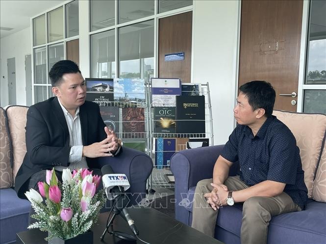 El analista de asuntos exteriores, seguridad y estrategia de la Universidad de Malaya (Malasia), Collins Chong Yew Keat, en la entrevista con la Agencia Vietnamita de Noticias: Foto: VNA
