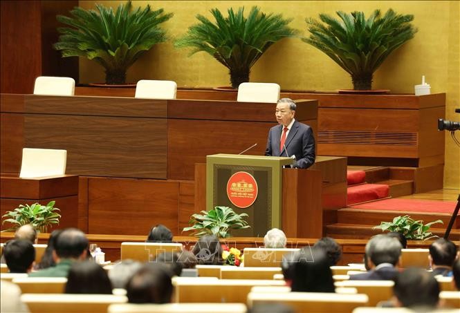 El secretario general del Partido Comunista de Vietnam, To Lam, habla en el evento. (Fuente: VNA)