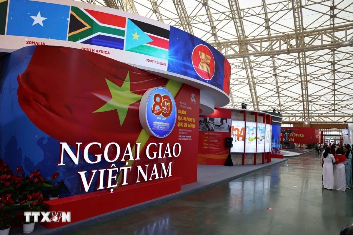 El stand del sector diplomático en la exposición sobre los logros de Vietnam (Foto: VNA)