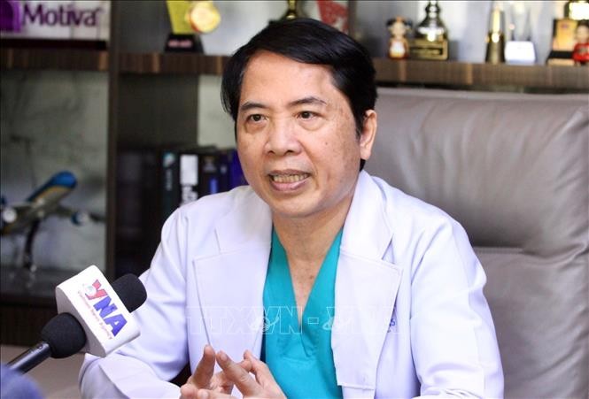 Heng LiHong, vicepresidente permanente y secretario general de la Asociación Empresarial Vietnam-Camboya (VCBA), en la entrevista (Foto: VNA)