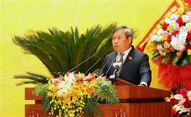 El secretario del Comité partidista de la provincia de Quang Ninh, Vu Dai Thang, pronuncia un discurso. (Foto: VNA)