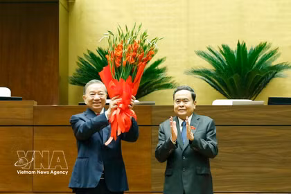 Actualidad: Vietnam elige altos cargos de liderazgo del Estado, Parlamento y Gobierno