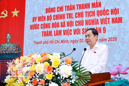 El presidente de la Asamblea Nacional (Parlamento) de Vietnam, Tran Thanh Man, pronuncia un discuso en el evento. (Fuente: VNA)