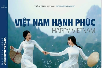 Portada del libro "Vietnam feliz" (Fuente: VNA)