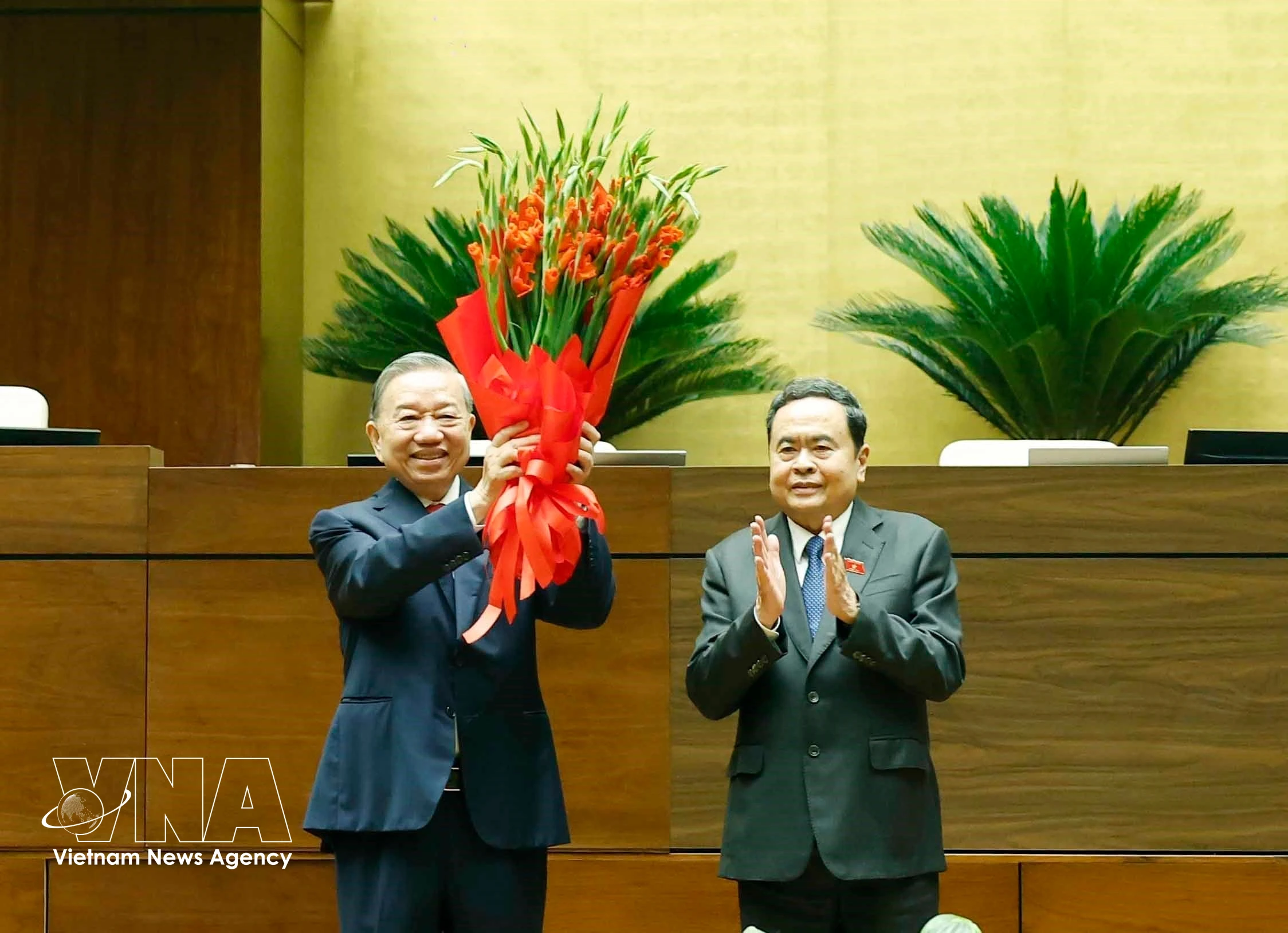 Actualidad: Vietnam elige altos cargos de liderazgo del Estado, Parlamento y Gobierno