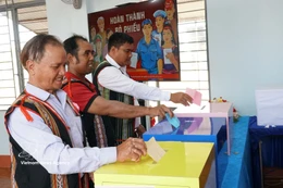 Votantes en la provincia de Gia Lai. (Fuente: VNA)