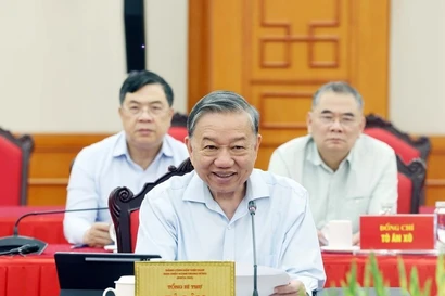 Buró Político revisa documentos clave rumbo a las asambleas partidistas