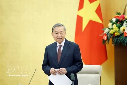 El secretario general del Partido Comunista de Vietnam, To Lam, interviene en la cita (Foto: VNA)