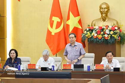 El presidente de la Asamblea Nacional (Parlamento) de Vietnam, Tran Thanh Man, habla en la cita (Fuente: VNA)