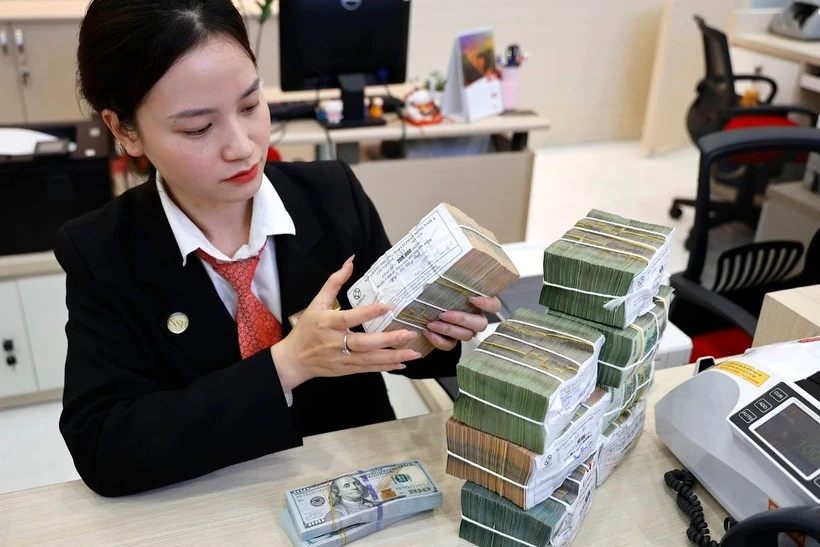 Bancos están implementando diversas soluciones crediticias para apoyar a las empresas. (Foto: VNA)
