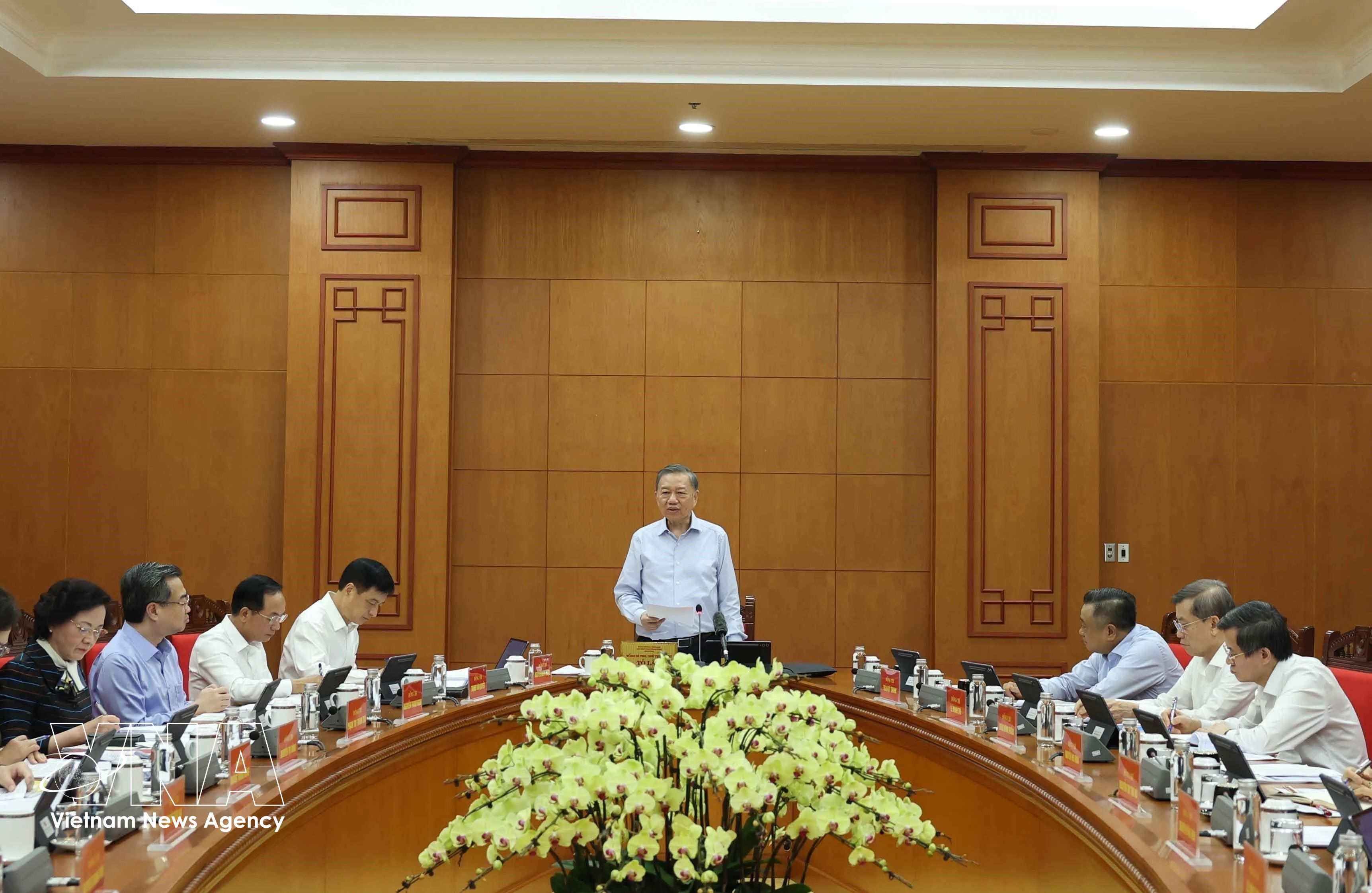 El secretario general del Partido Comunista de Vietnam y presidente del país, To Lam, habla en la reunión (Fuente: VNA)