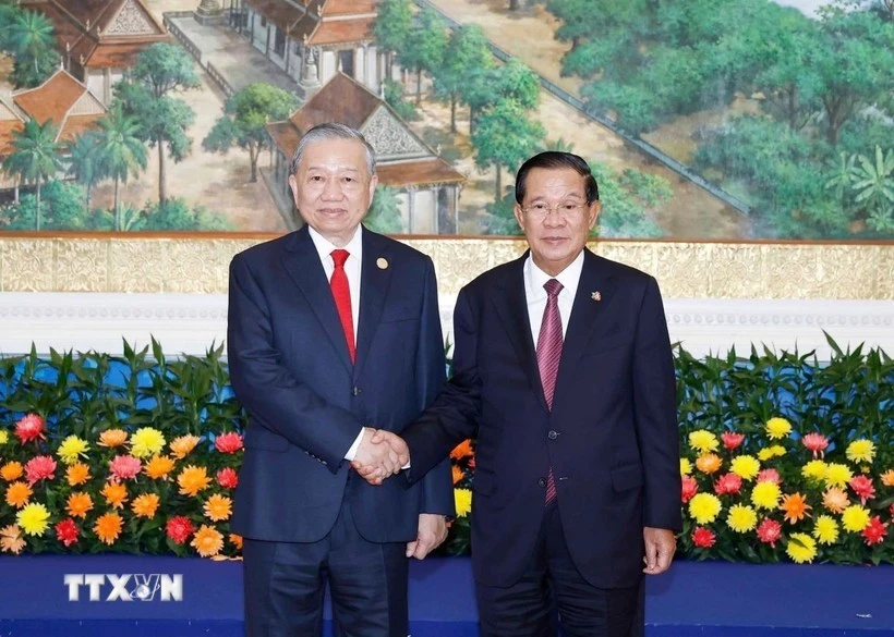 El secretario general To Lam se reunió hoy con Samdech Techo Hun Sen en Phnom Penh (Fuente: VNA)