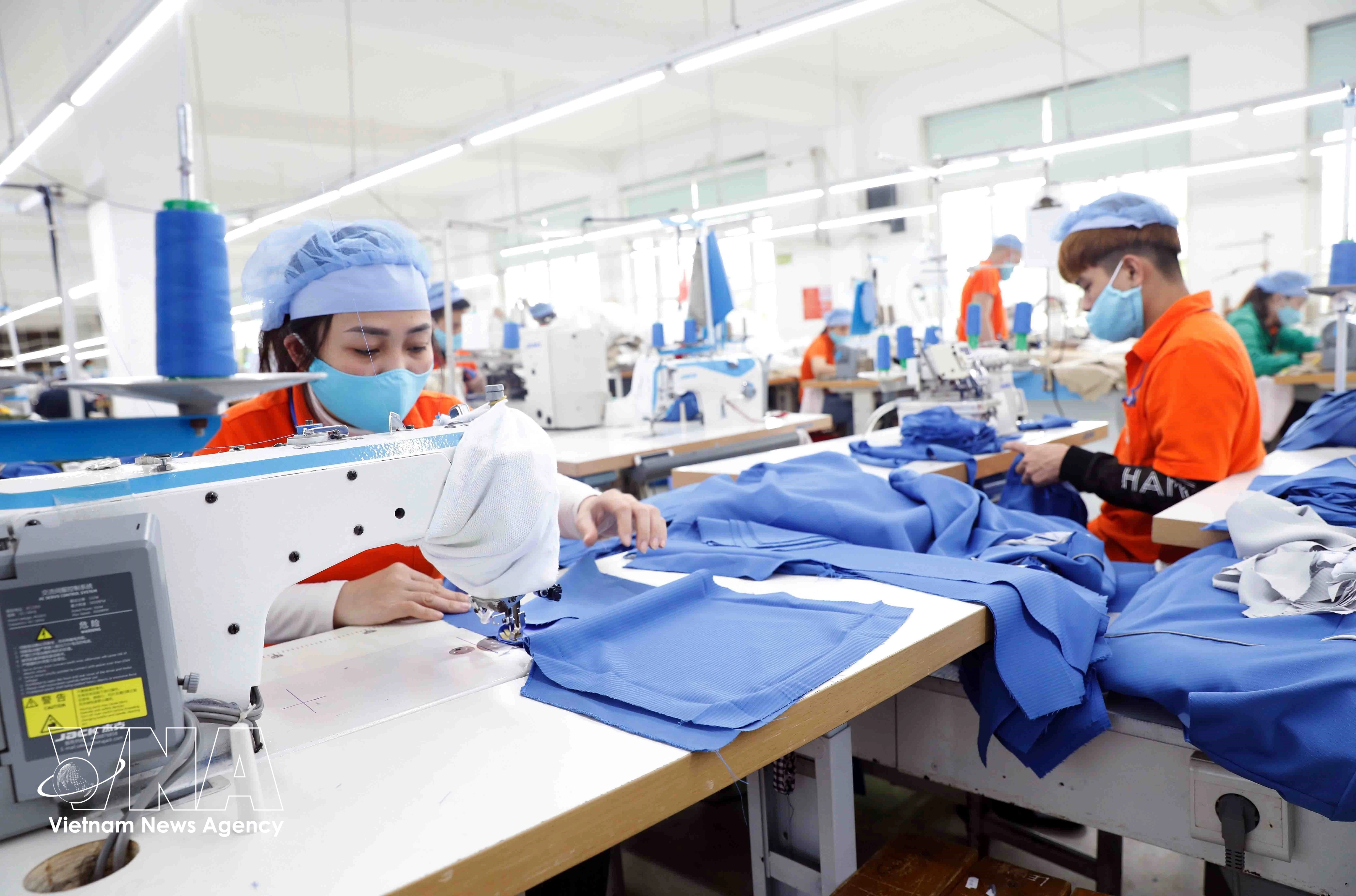 Productos textiles vietnamitas están presentes actualmente en 138 mercados de todo el mundo. Foto: VNA