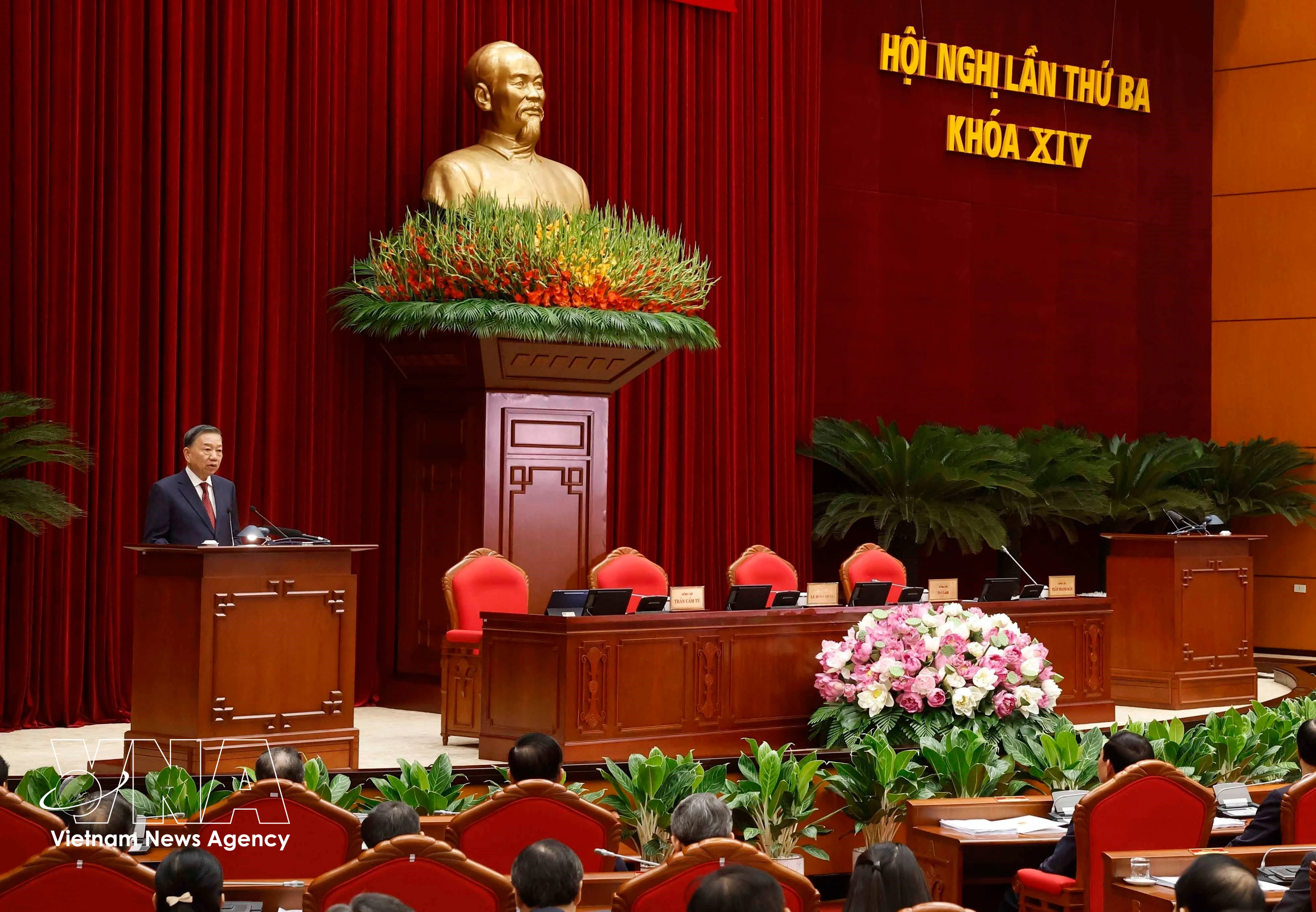 El secretario general del Partido Comunista y presidente de Vietnam, To Lam, en el tercer Pleno del Comité Central. (Foto: VNA)