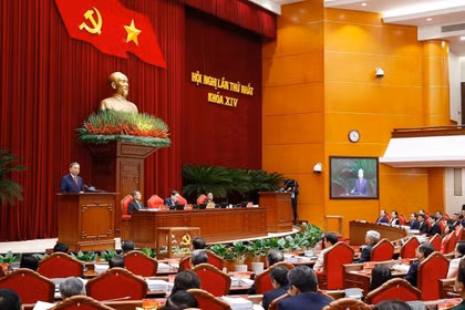El secretario general del Partido Comunista de Vietnam, To Lam, en el primer pleno del Comité Central del Partido Comunista de Vietnam del XIV mandato. (Fuente: VNA)