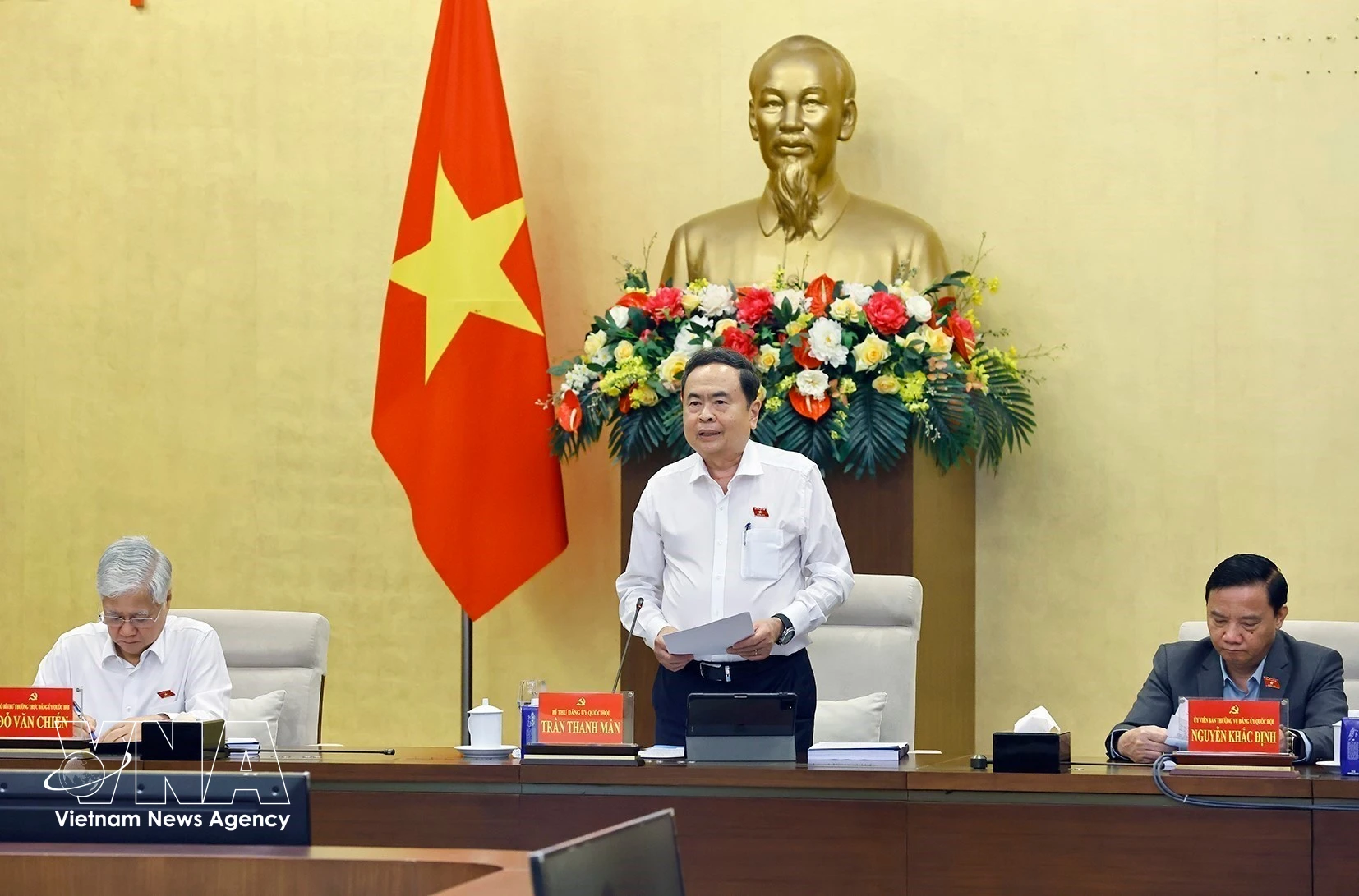 El presidente de la Asamblea Nacional Tran Thanh Man habla en la cita (Fuente: VNA)