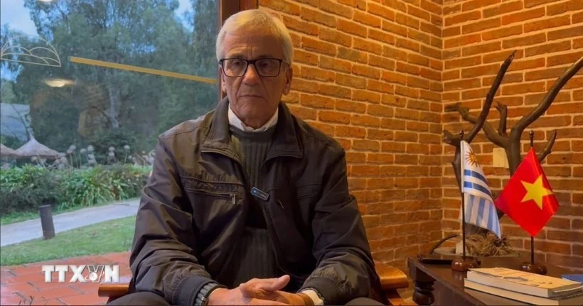 El ministro de Trabajo y Seguridad Social de Uruguay y secretario general del Partido Comunista, Juan Castillo. (Fuente: VNA)