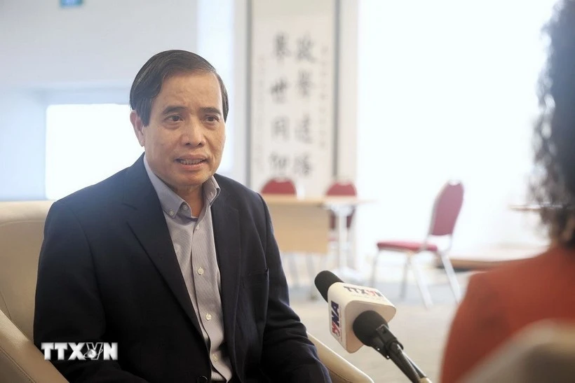 El profesor Vu Minh Khuong, de la Escuela de Políticas Públicas Lee Kuan Yew (Fuente: VNA)