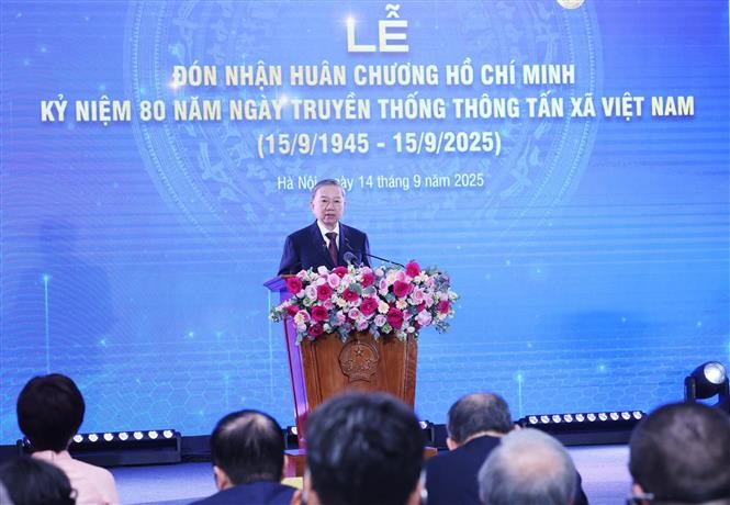 El secretario general del Partido Comunista de Vietnam (PCV), To Lam, habla en el acto (Fuente: VNA)