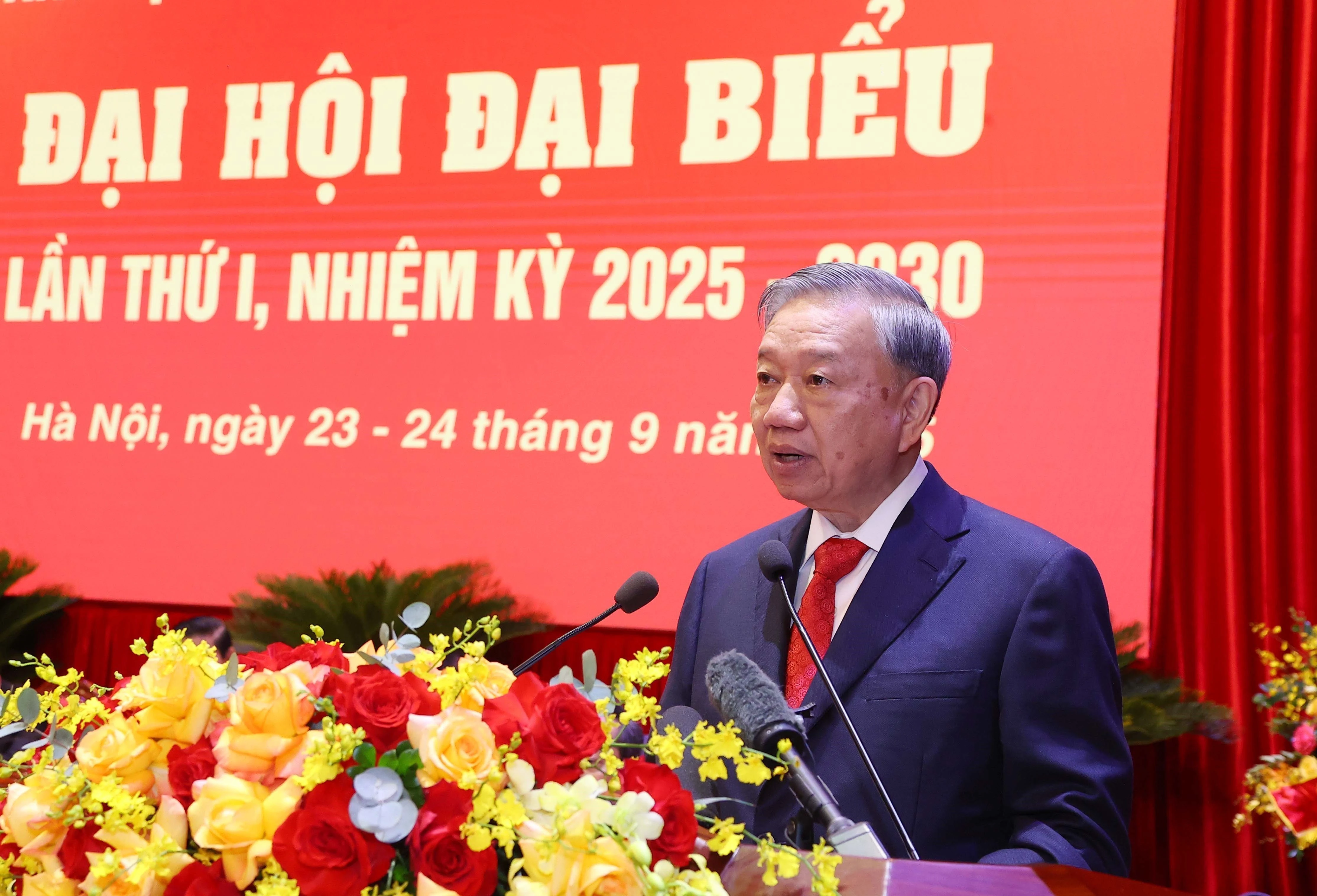 El secretario general del Partido Comunista de Vietnam, To Lam, insta a las organizaciones partidistas de los órganos centrales a servir como el “Estado Mayor Estratégico” del Partido. (Foto: VNA)