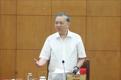 El secretario general del Partido Comunista de Vietnam (PCV), To Lam, habla en el evento. (Fuente: VNA)