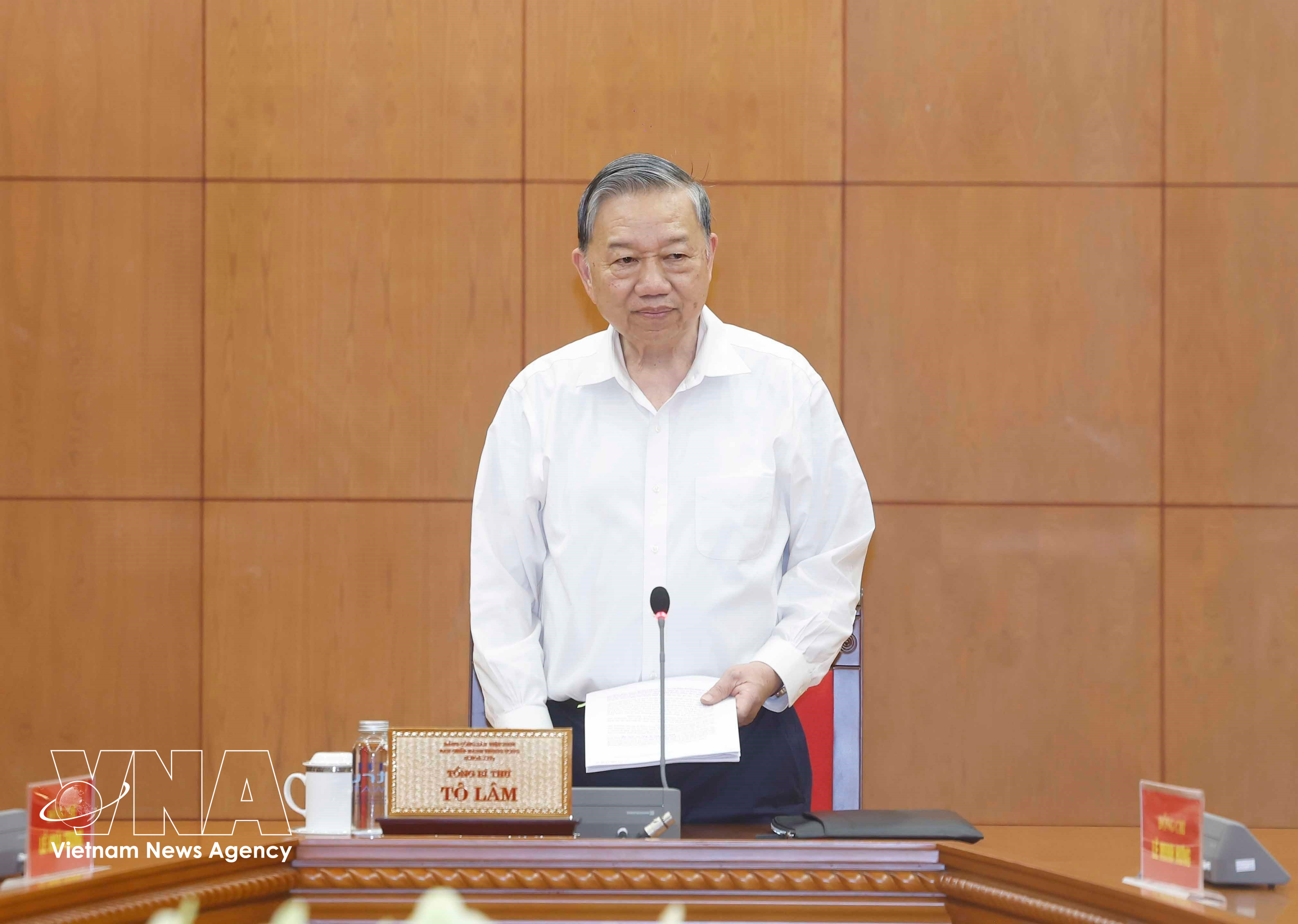 El secretario general del Partido Comunista de Vietnam, To Lam, interviene en la cita (Foto: VNA)