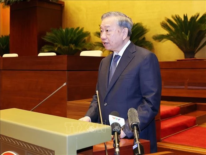 El secretario general del PCV, To Lam, interviene en la cita (Foto: VNA)