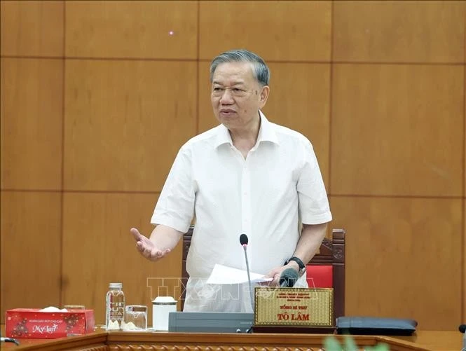 El secretario general del Partido Comunista de Vietnam (PCV), To Lam, habla en el evento. (Fuente: VNA)