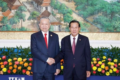 El secretario general To Lam se reunió hoy con Samdech Techo Hun Sen en Phnom Penh (Fuente: VNA)