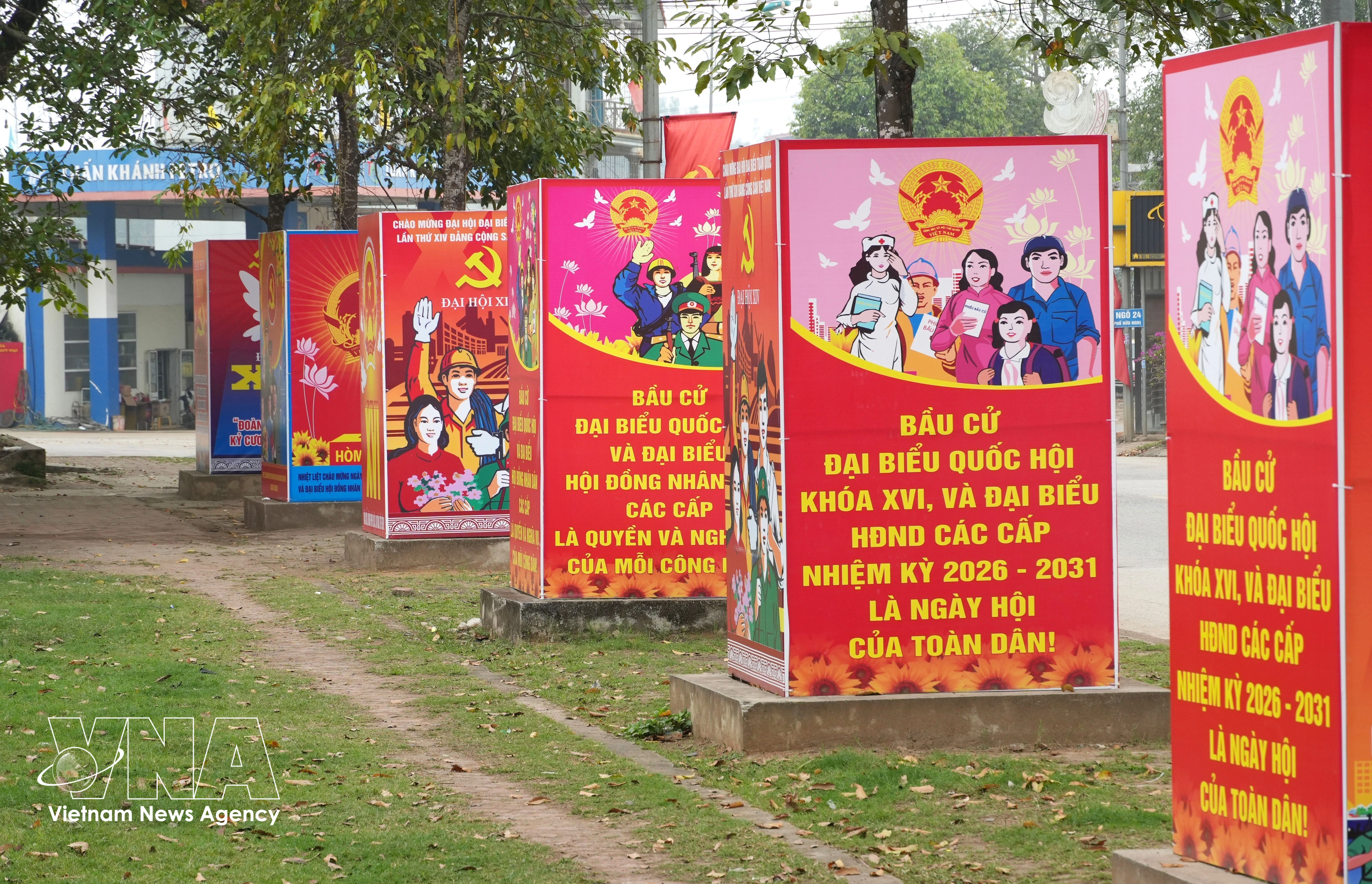 Las pancartas electorales en la provincia de Phu Tho (Fuente: VNA)