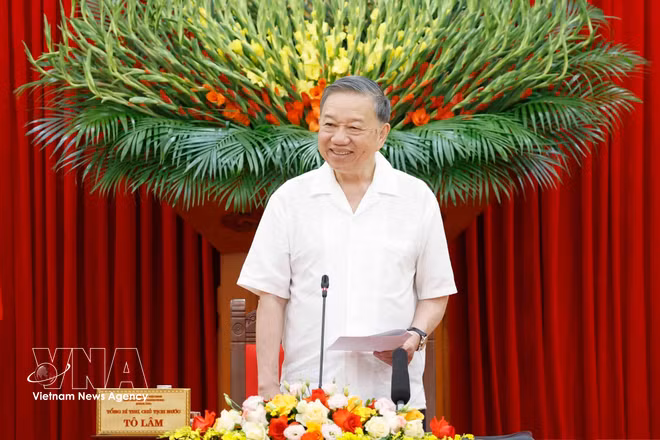Máximo dirigente de Vietnam insta a renovar método de liderazgo del Partido. (Foto: VNA)