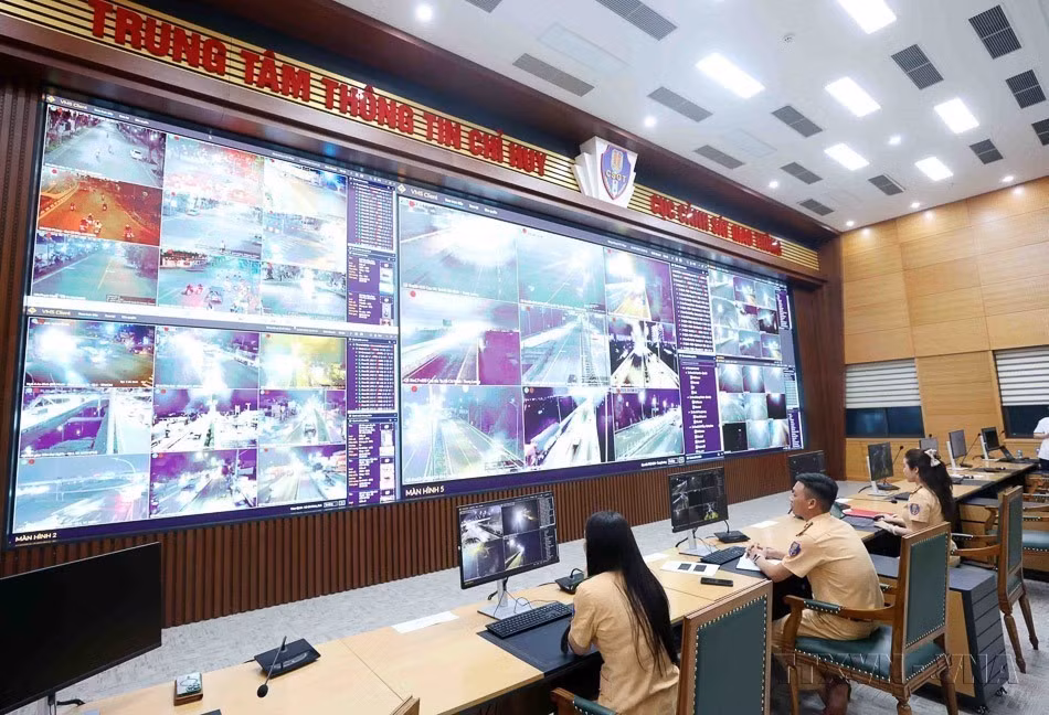 07-phat-trien-kinh-te-thi-truong-dinh-huong-xhcn.jpg
