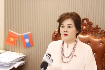 Pham Thi Minh Huong, miembro del Comité Permanente de la Asociación General de Vietnamitas en Laos, vicepresidenta de la Asociación de Empresarios Vietnamitas en el Extranjero. (Foto: VNA)