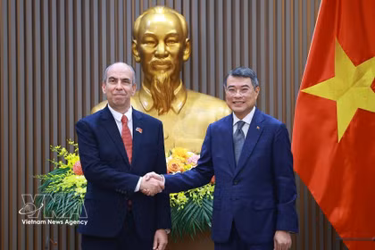 Vietnam y Cuba se comprometen a fortalecer aún más sus lazos especiales