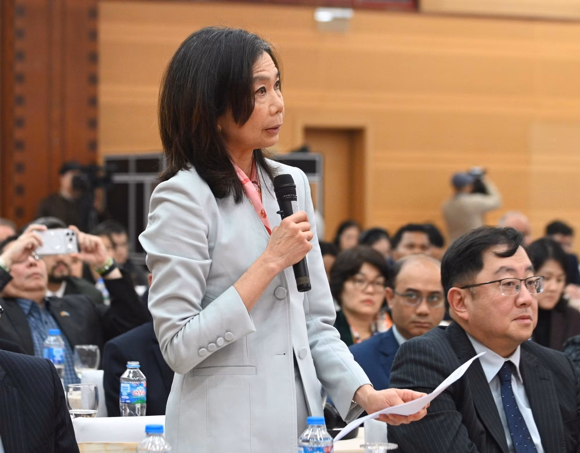 vna-potal-thong-bao-ket-qua-dai-hoi-xiv-cua-dang-toi-cac-co-quan-dai-dien-ngoai-giao-nuoc-ngoai-cac-to-chuc-quoc-te-tai-viet-nam-8554717.jpg