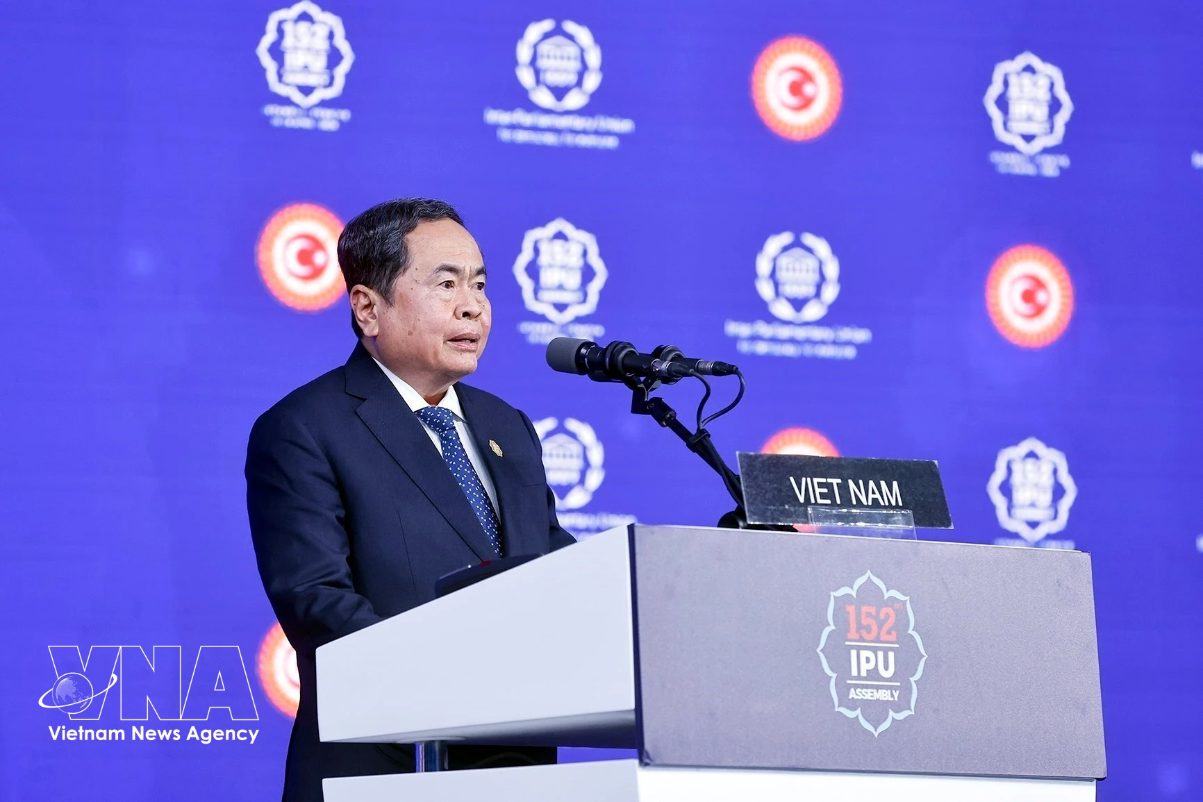 El presidente de la Asamblea Nacional de Vietnam, Tran Thanh Man, habla en el evento. (Fuente: VNA)